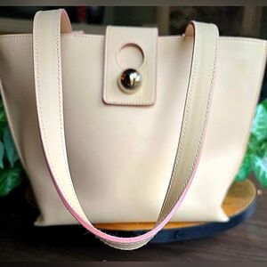 👛 Furla Medium Tote Bag With Key Hole Closure NWT